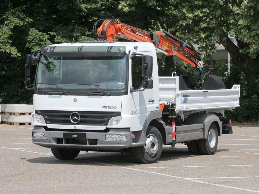  Mercedes-Benz Atego 818 2005 года  (фото 1 из 17)